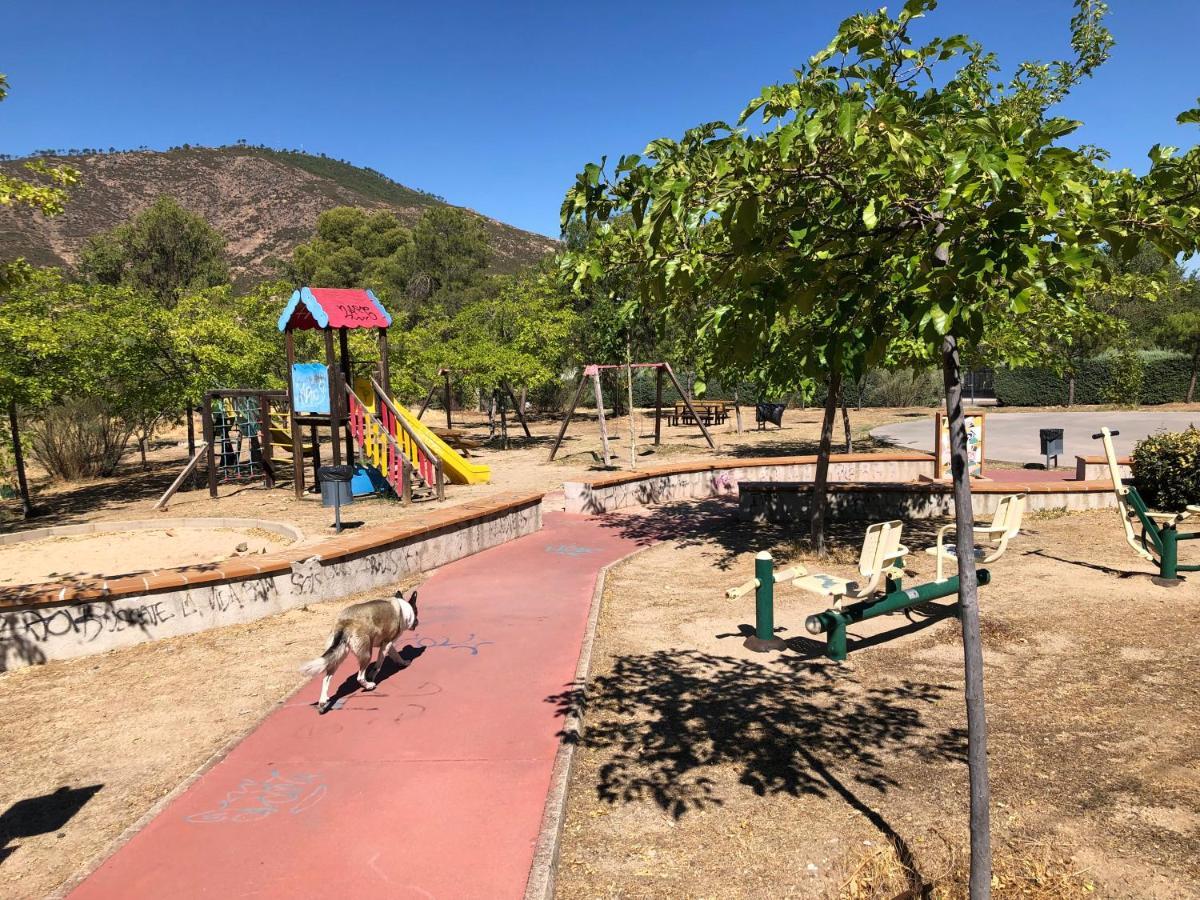 Olivos De Robledo De Chavela Holiday home